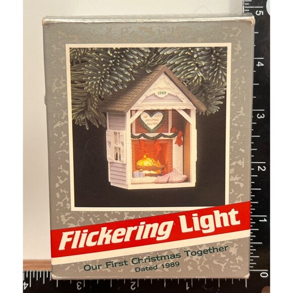 Hallmark MAGIC 1989 Our First Christmas Together Ornament Flickering QLX342U - Picture 2 of 10